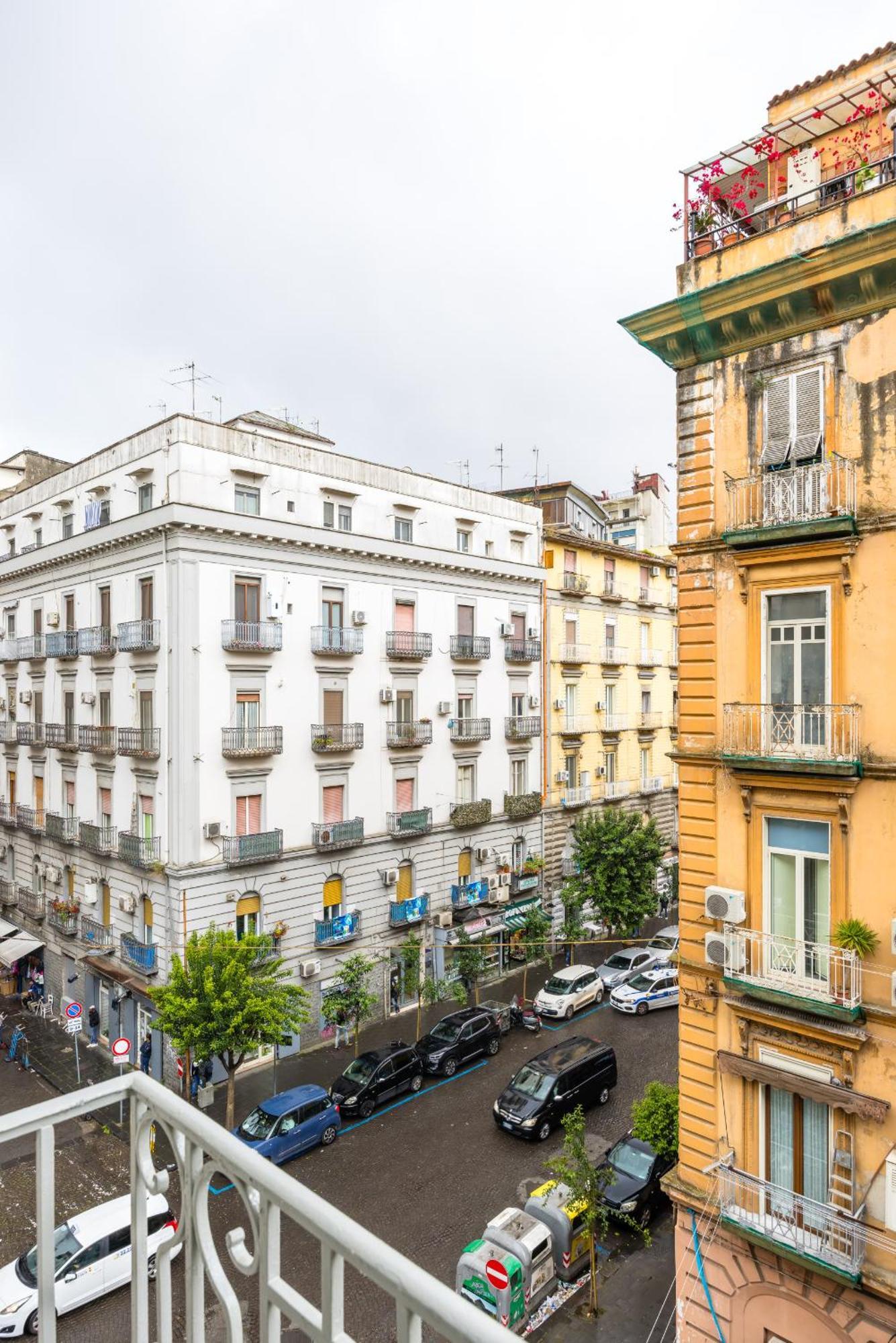 Station Housing Ii By Wonderful Italy Naples